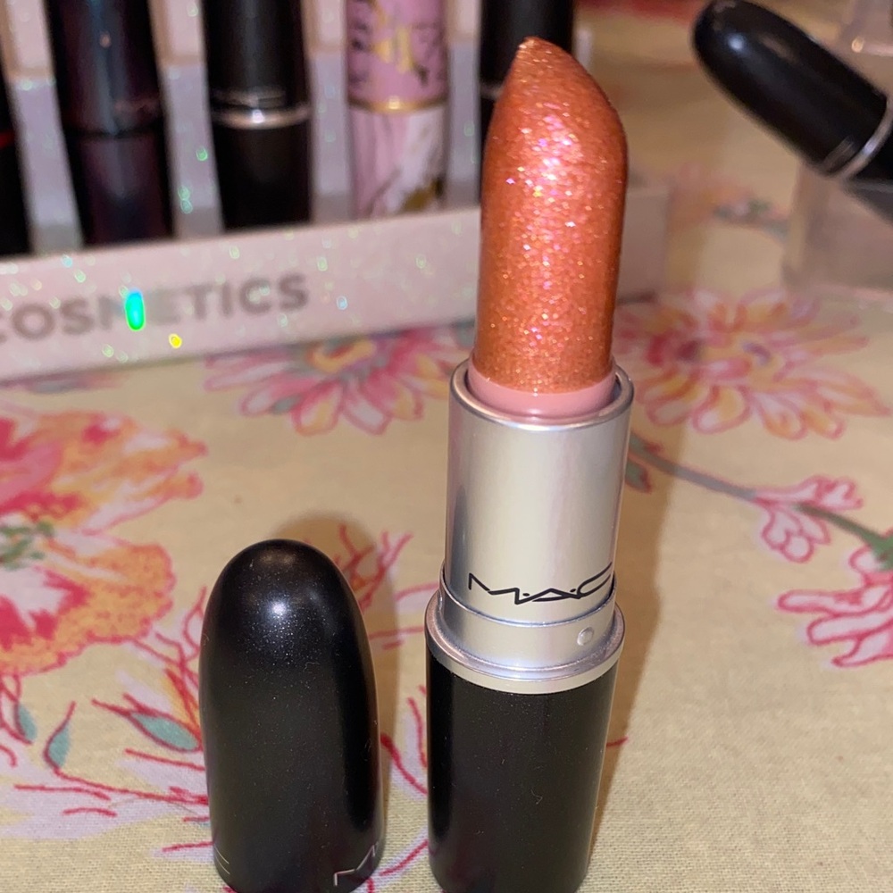 MAC Cosmetics dazzle lipstick in Infused with Glam